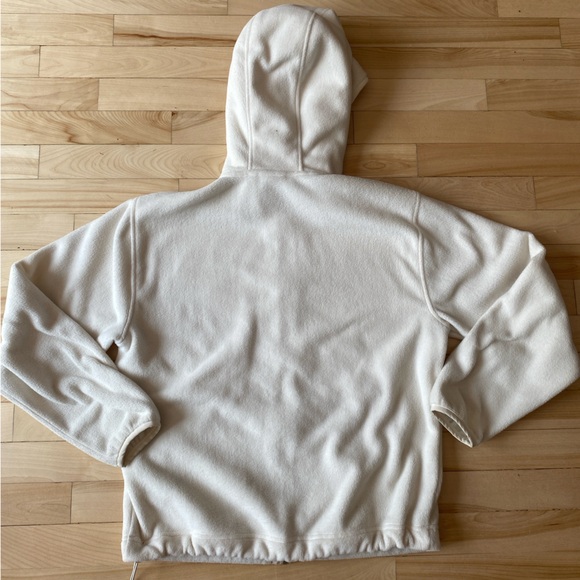 TNA /Aritzia white polar - Picture 2 of 6